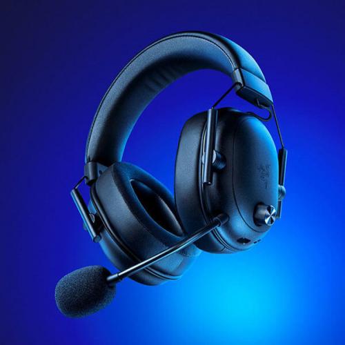 Razer BlackShark V2 HyperSpeed Wireless Gaming Headset hover view